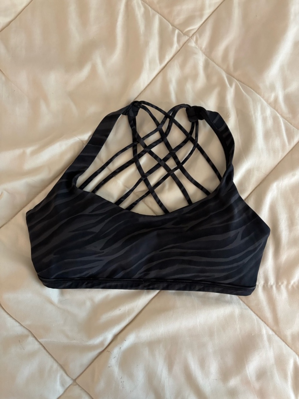 Lululemon Women’s Fast and Free Black Sports Bra